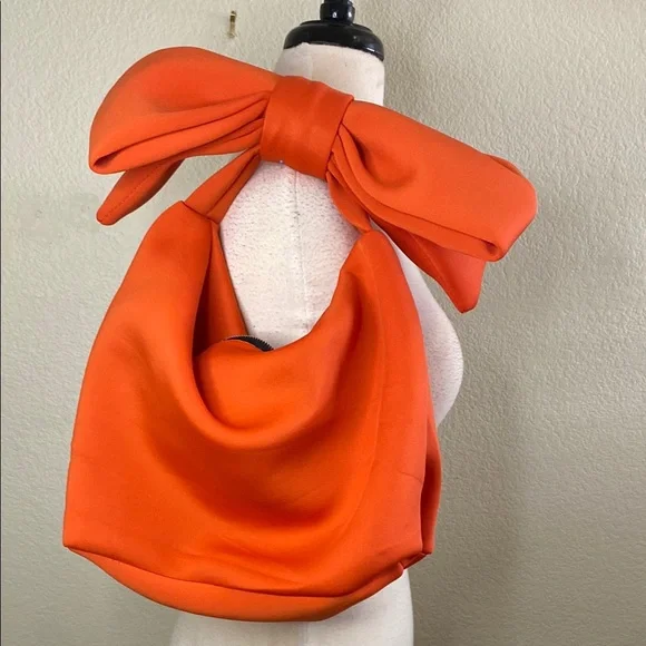 Vibrant Orange Bow Shoulder Bag - Picture 2 of 3